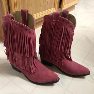 Pink fringe cowboy boots size 6D
